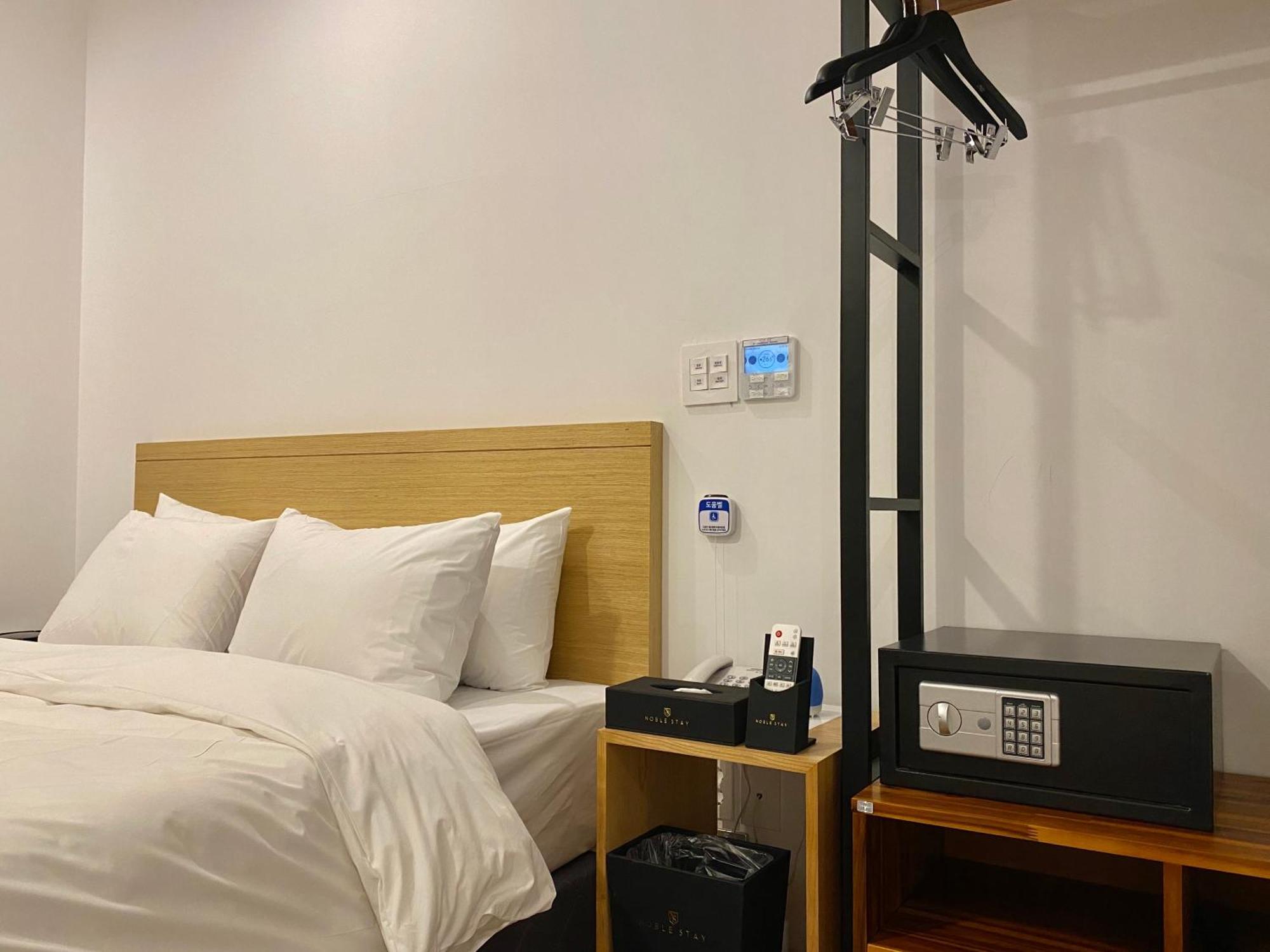 Hotel Noblestay Тэгу Экстерьер фото