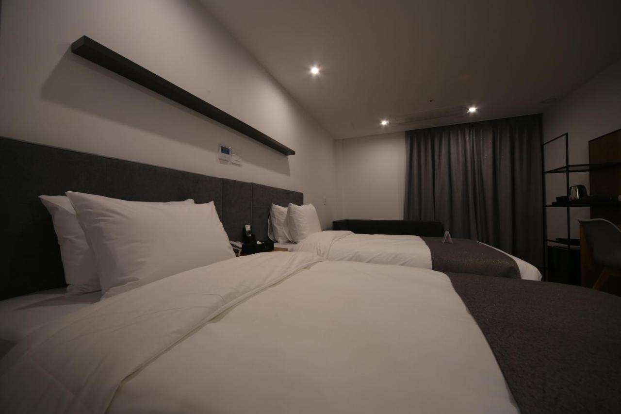 Hotel Noblestay Тэгу Экстерьер фото